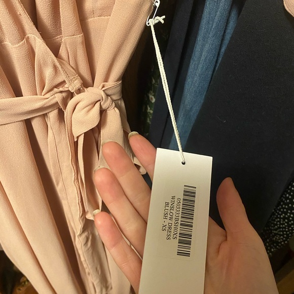 New With Tags NWT Reformation Blush Pink Winslow Wrap Dress - Picture 4 of 8